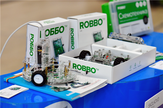 Первые кружки робототехники ROBBOClub.Ru открылись в ЮАР и Нигерии. Развитие российской сети в Африке ведется по модели франчайзинга.