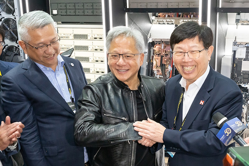 NVIDIA и Foxconn построят передовой вычислительный центр на Тайване