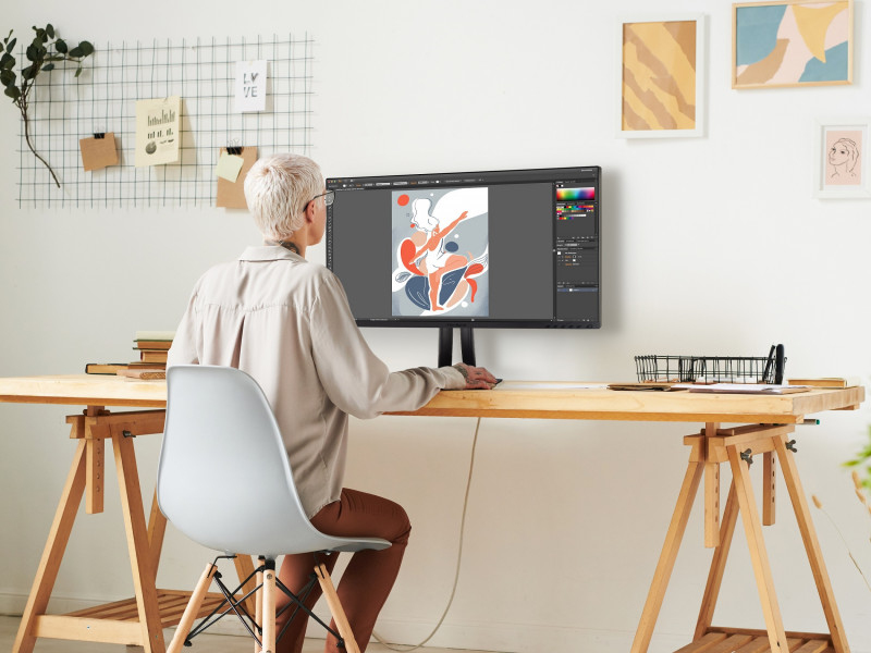 серия мониторов ColorPro VP56