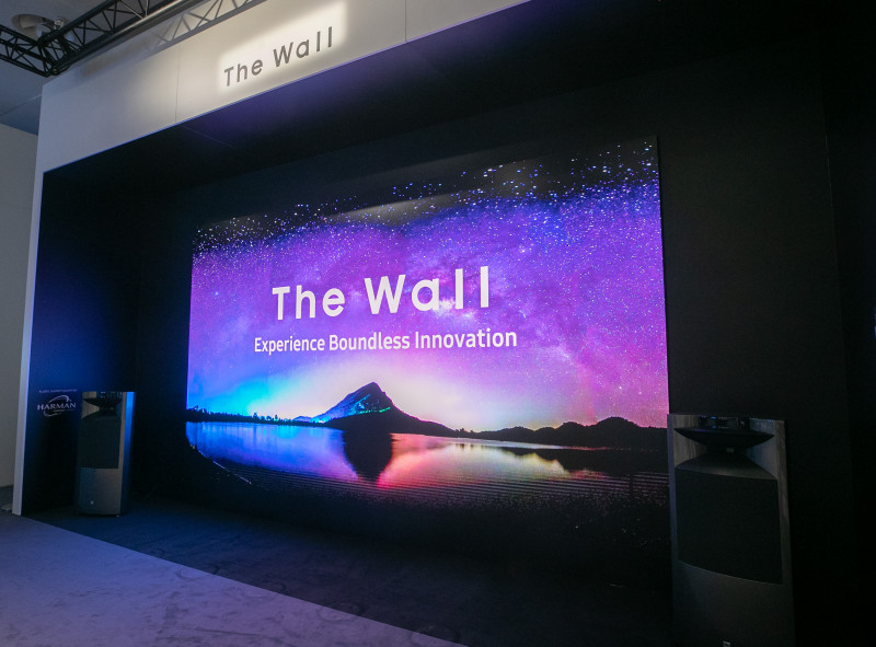 Samsung The Wall в 8K