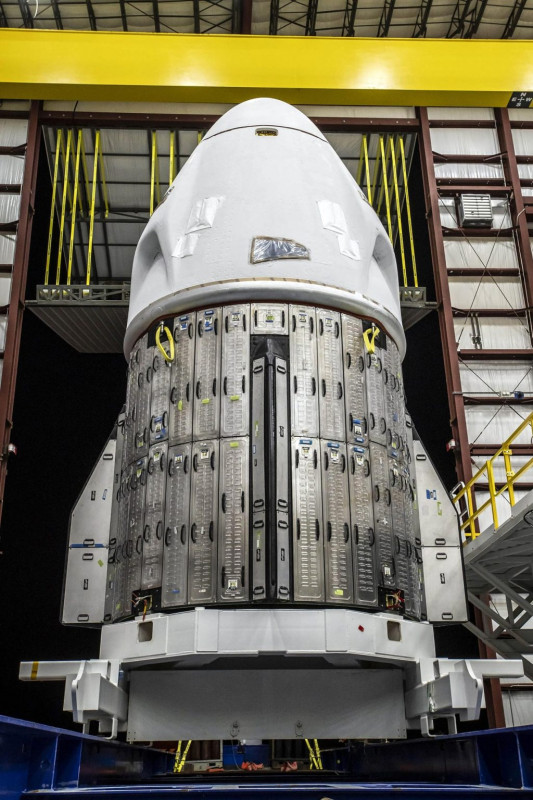 космический корабль SpaceX Crew-4 Dragon