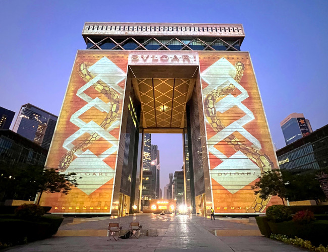 Бесконечные сказки Bulgari Serpenti с Digital Projection, фото-5