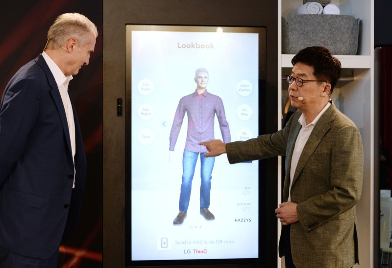 «Умное» зеркало Smart Mirror от LG