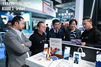 Г-жа Руи Ванг (Rui Wang) высоко оценила ноутбук серии TECNO MEGABOOK и была впечатлена качеством связи в рамках экосистемы TECNO OneLeap
