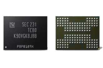 Флеш-память Samsung V-NAND восьмого поколения отличается самой высокой емкостью и самой высокой плотностью битов. Это позволяет увеличить объем памяти в серверах следующего поколения.