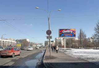 В марте в северной столице появился новый для города формат рекламоносителей – диджитал-билборды 6x3, установленные компанией Gallery