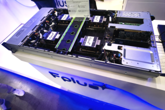 Производитель электроники Fplus разработал и выпустил первый российский четырехсокетный сервер серии «Буран». Впервые его представят на конференции «Цифровая индустрия промышленной России». Устройство базируется на процессорах Intel Xeon Scalable 4-го поколения, его производительность более чем на 50% превышает показатель моделей на процессорах предыдущего поколения.