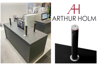 Компания Arthur Holm разработала устройство DynamicMCS — моторизованное встраиваемое решение для видеоконференций, включающее в себя HD-SDI видеокамеру, микрофон и громкоговоритель.