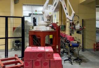 ABB и интегратор «Фруктонад Групп» роботизировали процесс паллетирования для завода ООО «Хладокомбинат Западный» в Волгограде.