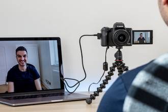 Canon предлагает улучшенные возможности для организации виртуальных собраний и видеоконференций, чтобы поддержать новые способы работы