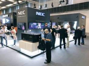 На стендах компании будут представлены новейшие технологии NEC, которые позволяют получить крупноформатные, яркие и четкие изображения.