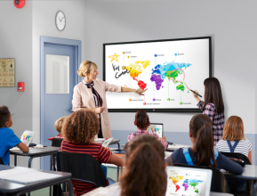 Новые дисплеи LG TR3BF специально созданы для проведения продуктивных презентаций и учебных занятий в аудиториях до 30 человек.