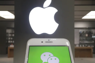 Во вторник компания WeChat сообщила, что Apple запустила интернет магазин на её платформе социальных сетей, отметив расширение розничных каналов американской фирмы во второй по величине экономике мира.