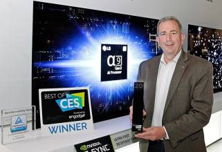 LG Electronics получила самое большое количество наград от отраслевых экспертов CES за все время участия в выставке – всего их более 150. Открывает этот список награда «Лучший телевизор CES», которую LG получает шестой год подряд. Организаторы отметили телевизоры CX серии OLED, как лучшие из множества других, представленных на выставке CES. Награждение за лучший продукт CES входит в официальную программу призов выставки CES.