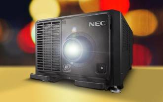 Компания NEC Display Solutions анонсирует новый лазерный проектор для больших экранов с высоким уровнем яркости. NC3541L - яркий кинопроектор с мощностью 35 000 люменов, использующий технологию красного и синего (RB) лазера. NEC выводит данную технологию на рынок, предоставив операторам кинотеатров новейшее решение для широкоформатных кинотеатров с экраном шириной до 32 метров.
