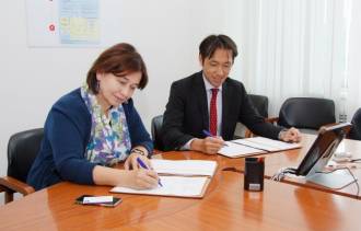 Компания Polymedia и ООО «Шарп Электроникс Раша», российское юридическое лицо японского производителя электроники и бытовой техники Sharp Electronics, подписали соглашение о сотрудничестве.
