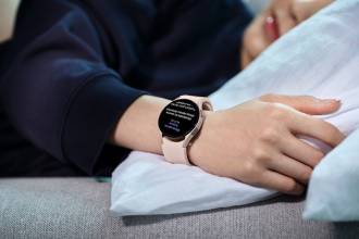 Новая функция дополняет приложение Samsung Health Monitor и позволяет большему количеству людей обнаружить апноэ во сне на ранних стадиях.
