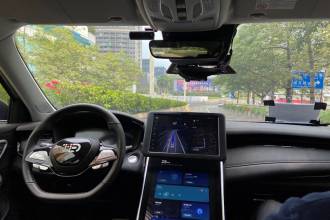 Китай во вторник опубликовал рекомендации по безопасности при использовании беспилотных автомобилей в общественном транспорте, что стало последней мерой к более широкому использованию беспилотных транспортных средств.