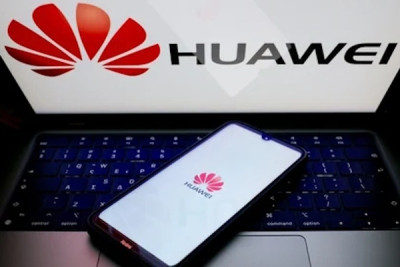 Китайский технологический гигант Huawei Technologies во вторник представил серию смартфонов Mate 70, что стало значительным шагом на пути возвращения на рынок премиальных смартфонов.