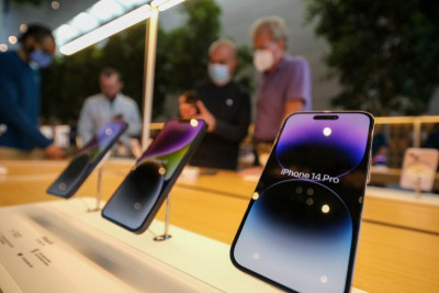 Компания Apple Inc. выпустила предупреждение о снижении запланированного ранее объема поставок смартфонов iPhone 14 Pro и iPhone 14 Pro Max, из-за ковидных ограничений на заводе в китайском городе Чжэнчжоу.