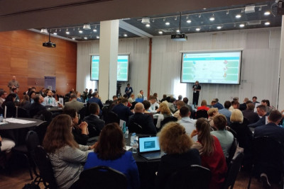 6 июня в Санкт-Петербурге в рамках ежегодного конгресса «ИТМ Петербург» состоялась VIII Межрегиональная конференция «Практическая польза региональных информационных систем в сфере здравоохранения». Главной темой мероприятия стало максимально эффективное применение цифровых решений в системе здравоохранения на основе аналитики качественных медицинских данных. Большая часть деловой программы была отведена выступлениям представителей региональных органов управления здравоохранением (ОУЗ), которые поделились реальным опытом применения регистровой платформы.