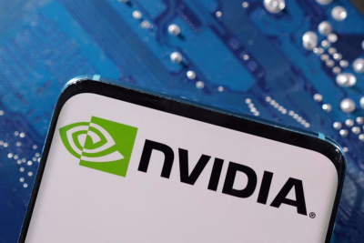 Корпорация Nvidia сообщила в среду, что выпускает один из своих чипов для геймеров с дополнительными функциями искусственного интеллекта (ИИ), чтобы улучшить воспроизведение графики. Этим Nvidia подчеркивая важность игр для компании, несмотря на снижение выручки в этом сегменте.