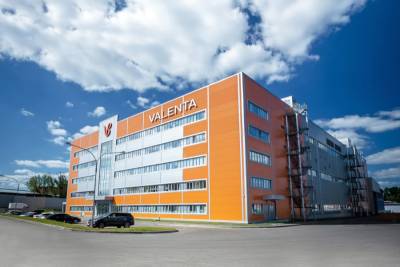 ИТ-провайдер полного цикла Konica Minolta Business Solutions Russia завершил проект по внедрению системы сверки версий документов в СЭД компании «Валента Фарм». Решение на платформе ESV Platform получило кастомизированный интерфейс с подробной отчетностью, а также поддержку различных языков и настройки разграничения доступа.