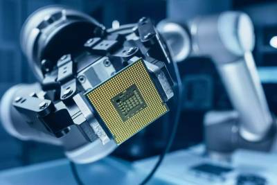 Тайваньская компания по производству полупроводников Taiwan Semiconductor Manufacturing Co (TSMC) заявила, что в этом году выпустит программное обеспечение, которое поможет клиентам, работающим над передовыми компьютерными чипами для автомобилей, быстрее воспользоваться преимуществами новейших технологий.