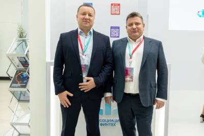 Российский разработчик IT-решений для бизнеса «ФлексСофт» и облачная платформа Yandex Cloud заключили соглашение о технологическом партнерстве. Подписи под документом поставили генеральный директор АО «ФлексСофт» Аркадий Лобас и коммерческий директор YDB Алексей Курочка на Форуме инновационных финансовых технологий FINOPOLIS 2024.