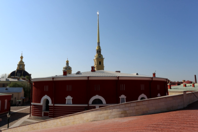 Интерактивные решения в экспозиции "История денег" в Артиллерийском цейхгаузе Петропавловской крепости.