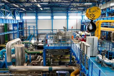 Компания «Криогаз» совместно «1С‑Рарус» перевела регламентированный учет с «1С:Управление производственным предприятием» на «1С:Управление холдингом 8». Проект позволил вдвое сократить время для сведения данных за месяц и на 20% ускорить формирование отчетности. Обеспечен корректный расчет себестоимости продукции с учетом специфики энергозатратного производства.