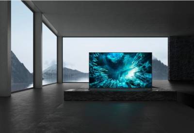 Сегодня компания Sony начнет продажи 8K HDR телевизора BRAVIA серии ZH8 с полной прямой подсветкой (Full Array LED). Объединяя лучшие разработки Sony в области изображения и звука и обладая улучшенным пользовательским интерфейсом, модель ZH8 станет отличным предложением как для любителей кино, так и для геймеров.