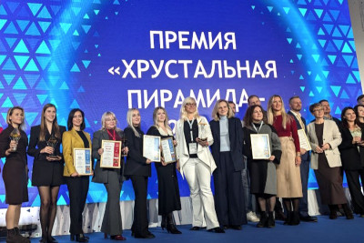 Цифровой HR-акселератор «Школа ИТ-кадры», разработанный Академией Softline, удостоен высшей награды — ГРАН-ПРИ в категории «HR-решение года» на престижной премии «Хрустальная пирамида - 2024». Эта награда подчеркивает выдающийся вклад Академии Softline в развитие кадрового потенциала ИТ-отрасли.