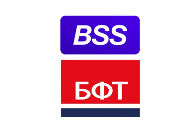 В 2025 году из 141 тыс. оценивших свыше 110 тыс. поставили максимальную оценку. Голосовой помощник «Аврора», реализованный БФТ-Холдингом совместно с технологическим партнером компанией BSS на базе речевых технологий, работает на линии МФЦ Санкт-Петербурга с 2022 года и за это время существенно расширил свой функционал. Сегодня виртуальный консультант использует более 30 сценариев для входящих и исходящих звонков, консультирует по востребованным услугам и самостоятельно решает более половины запросов.