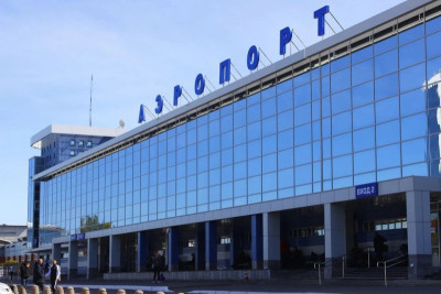 Иркутский аэропорт переводит свою серверную группировку и 500 рабочих мест персонала на ОС Astra Linux и службу каталога ALD Pro. Миграция будет бесшовной: во время замены ПО все системы и сервисы авиагавани будут работать в штатном режиме. Проект призван обеспечить соответствие ИТ-инфраструктуры действующим стандартам и требованиям регуляторов, повысить уровень ее отказоустойчивости и защищенности.