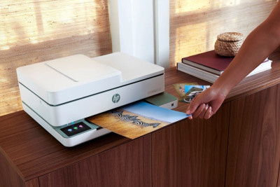 Компания HP Inc. представила новую технологию для решения некоторых наиболее распространенных проблем печати веб-страниц, которую компания описала, как «первый в отрасли интеллектуальный опыт печати».