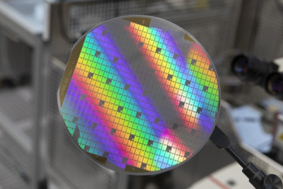 Немецкая компания Robert Bosch GmbH объявила о планах по покупке компании TSI Semiconductors - крупного производителя чипов из карбида кремния.