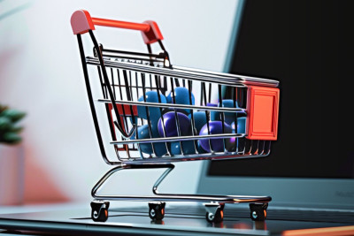 Ozon, ведущая e-commerce-платформа в России, и компания F.A.С.С.T., российский разработчик технологий для борьбы с киберпреступлениями, в первом полугодии 2024 г. заблокировали 9 341 скам-ресурсов и 3 621 фишинговых сайтов, которые пытались использовать бренд маркетплейса для обмана пользователей. Основными видами мошенничества, с которыми чаще всего сталкивались специалисты, стали интернет-аферы с фейковыми розыгрышами от имени маркетплейса, фишинговые страницы авторизации, покупки или возврата товара. Главный способ продвижения мошеннических сайтов в этом году — это реклама в мессенджерах и соцсетях.