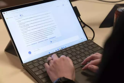 Microsoft заявила, что ограничит сеансы разговоров в своей новой поисковой системе Bing, работающей на основе генеративного искусственного интеллекта (ИИ), до пяти вопросов за сеанс и до 50 вопросов в день.