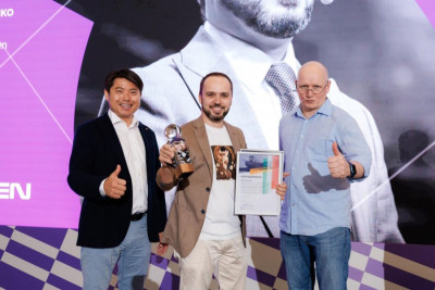 Президент Naumen Игорь Кириченко вошел в число победителей премии Skolkovo 100, учрежденной Московской школой управления «Сколково» для выпускников своих программ. Премия присуждается лидерам, оказывающим значимое влияние на развитие бизнеса, технологий и общества в России. В 2025 году награды вручались в рамках 11 тематических номинаций, отражающих ключевые сферы трансформации экономики и предпринимательства.