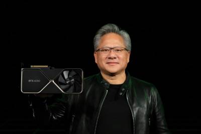 В последние годы Nvidia привлекала внимание своим бизнесом в производстве чипов для центров обработки данных, которые также используются для задач с применением искусственного интеллекта (ИИ), например, для обработки естественного языка. Но корни компании лежат в области графических чипов, на долю которых за последний год по-прежнему приходится 59% от выручки в размере 26,9 миллиарда долларов.