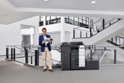 Konica Minolta выпускает на российский рынок шесть новых монохромных печатных устройств формата А3: bizhub 750i, bizhub 650i, bizhub 550i, bizhub 450i, bizhub 360i, а также bizhub 300i. Модели расширяют продуктовую линейку МФУ нового поколения i-Series.