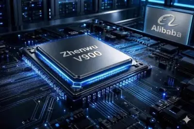 Компания Alibaba Group заявила во вторник, что разрабатывает модель искусственного интеллекта, в четыре раза превосходящую по размерам ее флагманскую модель, и представила чип ИИ следующего поколения, который компания назвала самым мощным в Китае.