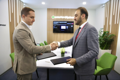 МегаФон начинает разработку новых решений в сфере облачного видеонаблюдения и видеоаналитики: оператор объявляет о стратегическом партнёрстве с лидером рынка – компанией Ivideon. Соответствующее соглашение было подписано на Петербургском международном экономическом форуме.