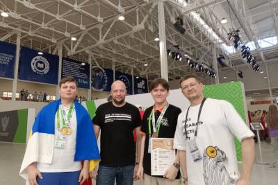 «Базальт СПО» выступила Цифровым партнером компетенции «Сетевое и системное администрирование» в финальном этапе чемпионата «Профессионалы». Эксперты компании участвовали в подготовке заданий, вошли в состав жюри, а также предоставили операционные системы для проведения конкурса и памятные подарки победителям. Также в рамках мероприятия «Базальт СПО» с партнерами провела круглый стол о подготовке специалистов в области КИИ.
