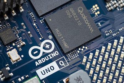 Компания Qualcomm Technologies Inc. объявила о планах приобретения итальянской компании Arduino Srl, которая разрабатывает одноплатные компьютеры с открытым исходным кодом. Условия сделки не разглашаются.