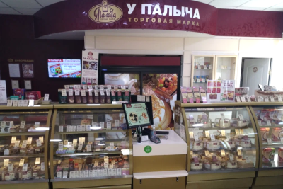 «У Палыча» автоматизировали показ видеорекламы в магазинах с помощью сервиса «1С-Рарус: Дисплей покупателя». Сервис позволяет настраивать трансляции контента сразу для всей сети магазинов.