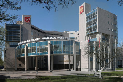 Специалисты-эндокринологи получили возможность переходить в «Автоматизированную информационную систему подбора антидиабетической терапии» напрямую из МИС QMS. Используя информацию из МИС, СППР автоматически создает карту пациента и формирует рекомендации по лечению. Врач может использовать их для назначения терапии и формирования заключения, которое также автоматически будет передано в МИС.