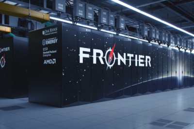 Суперкомпьютер Frontier национальной лаборатории американского города Ок-Ридж в штате Теннесси занял первое место в списке Top500 самых быстрых суперкомпьютеров мира.