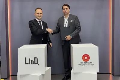 Компания «ХайТэк», разработчик российского микропроцессора LinQ Н для ИИ, и «Корпорация робототехники», отечественный производитель промышленных роботов, подписали соглашение о сотрудничестве. Стороны договорились совместно разрабатывать роботизированные решения, в которых вся вычислительная база - от ИИ-ускорителя до управляющей электроники - выпущена в России.